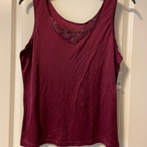 CuddlDuds Camisole Maroon - Picture 1 of 3